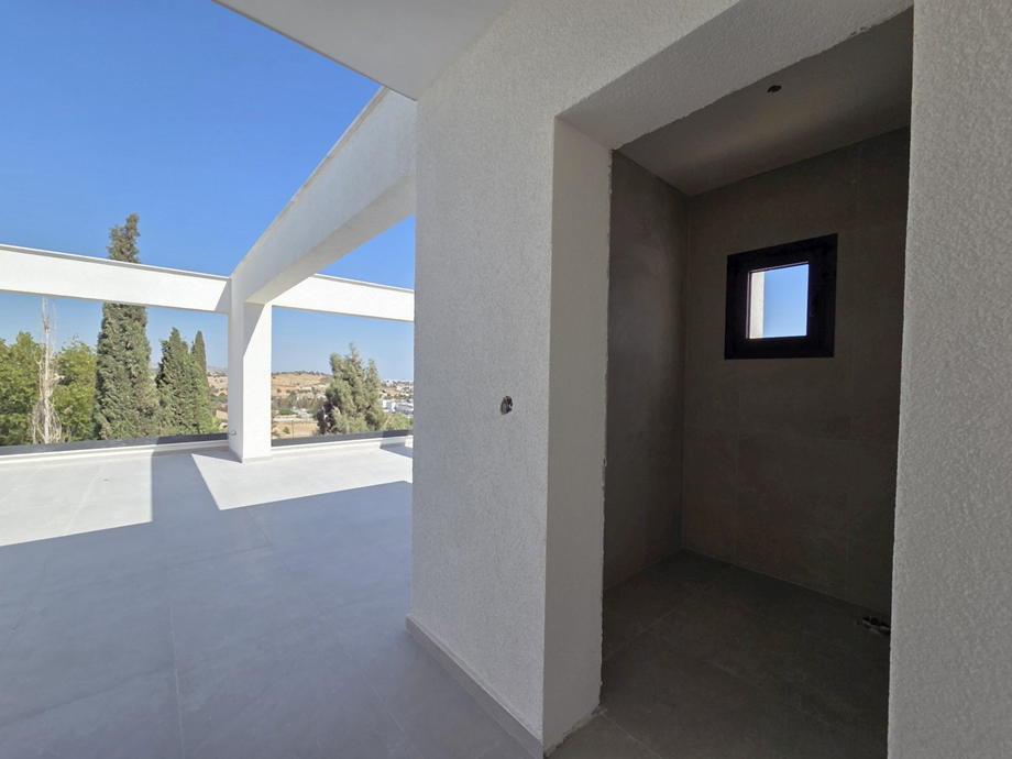 Пентхаус с 2 спальнями в Лимассоле