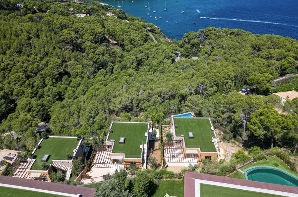 Вилла на побережье Коста Брава